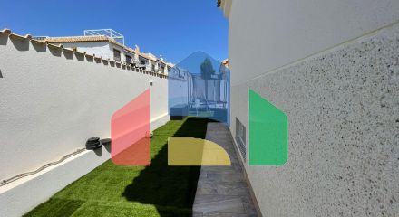 ШИКАРНЫЙ ДОМ С БАССЕЙНОМ! ПОСЛЕ РЕМОНТА! САУНА И БОЛЕЕ 300 м2 УЧАСТОК! ШИКАРНЫЙ ДОМ С БАССЕЙНОМ! ПОСЛЕ РЕМОНТА! САУНА И БОЛЕЕ 300 м2 УЧАСТОК!