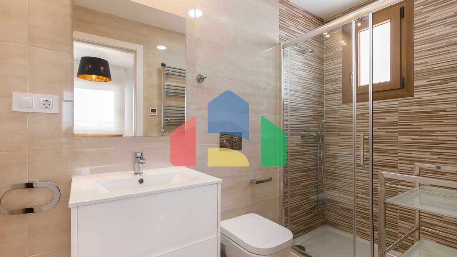 АПАРТАМЕНТЫ В ЗАКРЫТОМ КОМПЛЕКСЕ С ТУР-ЛИЦЕНЗИЕЙ. 3 СПАЛЬНИ. 2 ВАННЫЕ КОМНАТЫ. ПАРКИНГ. БАССЕЙН.