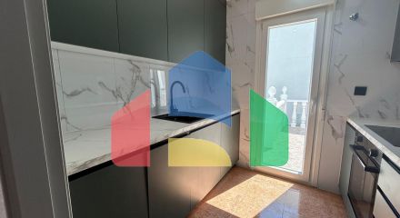 ШИКАРНЫЙ ТАУН-ХАУС ПОСЛЕ РЕМОНТА С УЧАСТКОМ ИИ ОГРОМНЫМ СОЛЯРИЕМ! 3 СПАЛЬНИ. 2 ВАННЫЕ. ПАРКИНГ+КЛАДОВКА. БАССЕЙ ШИКАРНЫЙ ТАУН-ХАУС ПОСЛЕ РЕМОНТА С УЧАСТКОМ ИИ ОГРОМНЫМ СОЛЯРИЕМ! 3 СПАЛЬНИ. 2 ВАННЫЕ. ПАРКИНГ+КЛАДОВКА. БАССЕЙ