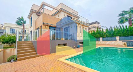 Villa in Orihuela Costa ID B10418