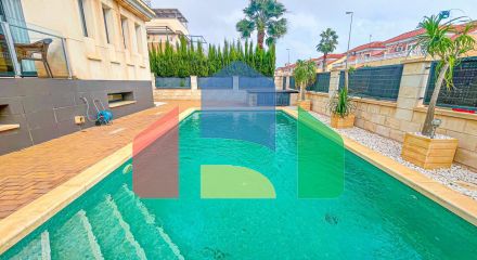 Villa in Orihuela Costa ID B10418
