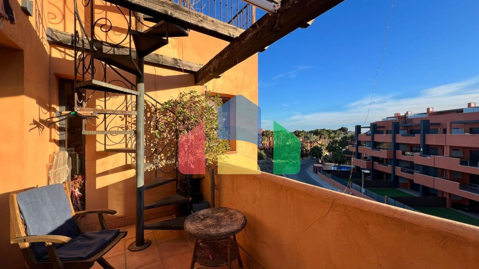 Прекрасный дуплекс популярном районе Вилламартин