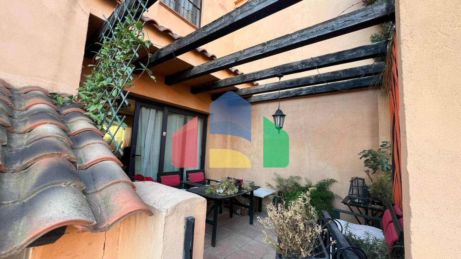 Прекрасный дуплекс популярном районе Вилламартин