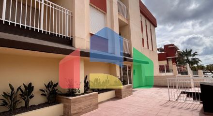 Регенерированный жилой комплекс в Ломас-де-Кабо-Роиг — обновленные апартаменты