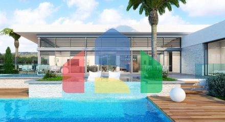 Modern Mimosa Villa in Las Colinas Golf & Country Club