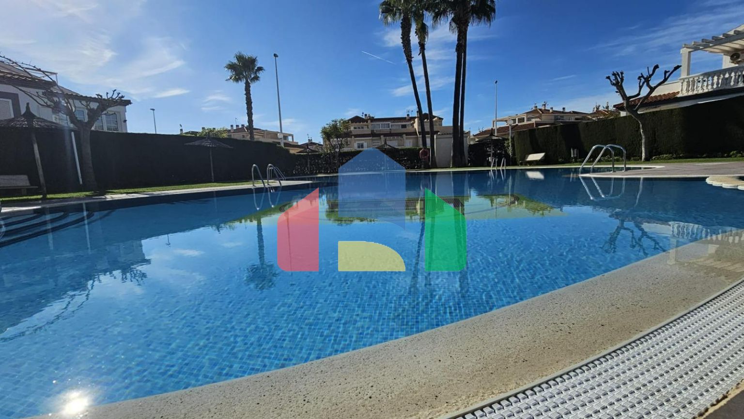 Дуплекс в Ориуэла Коста ID 0-D41123