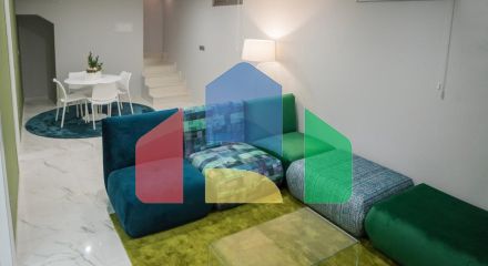 СОВРЕМЕННАЯ ВИЛЛА ПОСЛЕ ПОЛЯ ДЛЯ ГОЛЬФА СОВРЕМЕННАЯ ВИЛЛА ПОСЛЕ ПОЛЯ ДЛЯ ГОЛЬФА