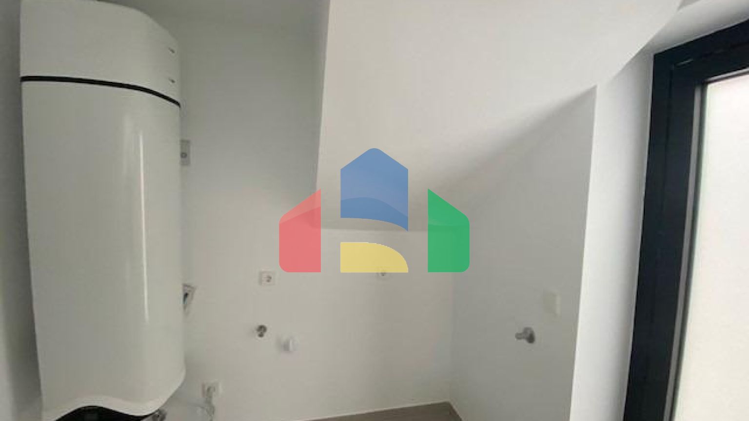 НОВЫЕ ВИЛЛЫ В ОРИУЭЛА КОСТА