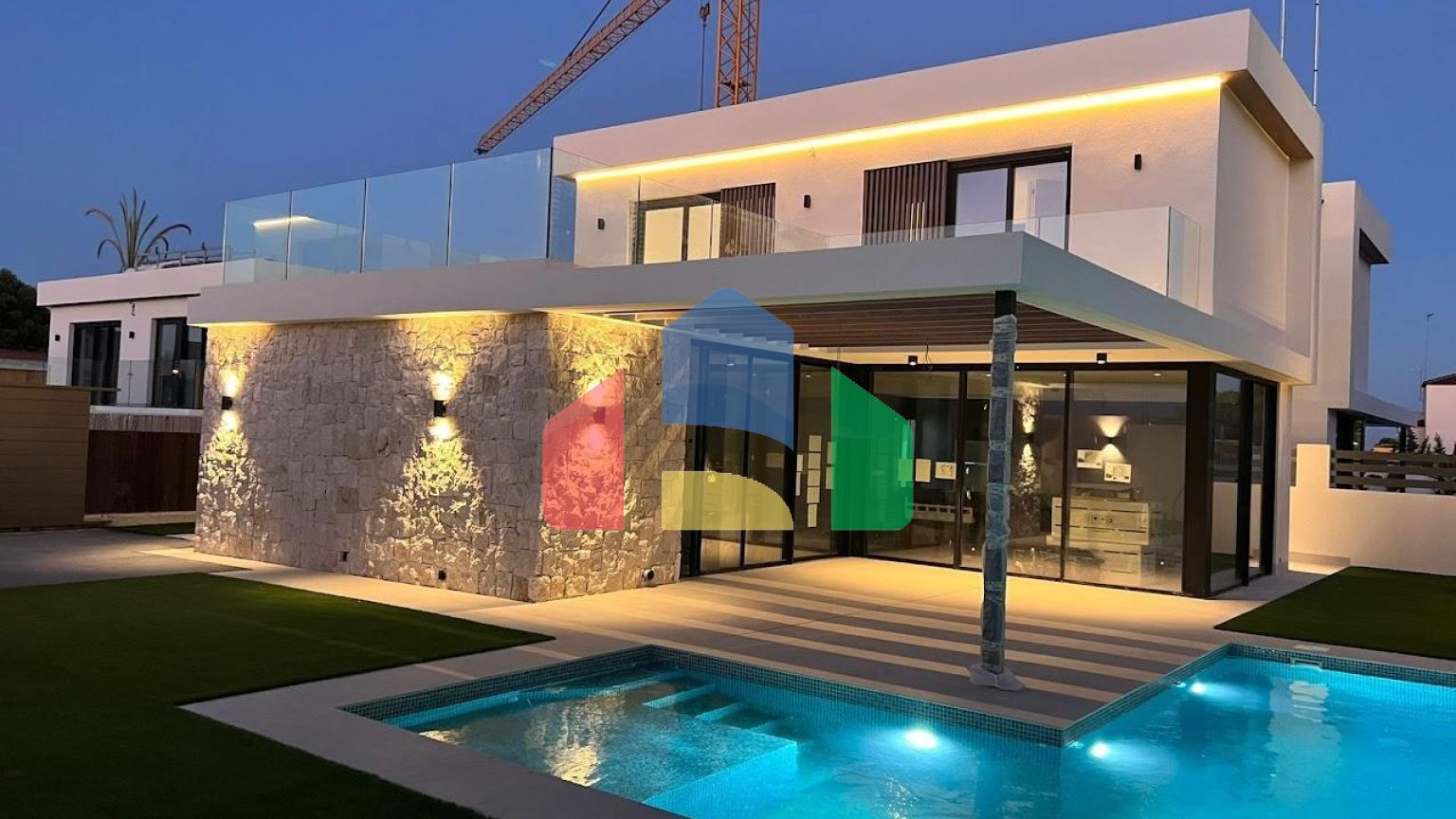 НОВЫЕ ВИЛЛЫ В ОРИУЭЛА КОСТА