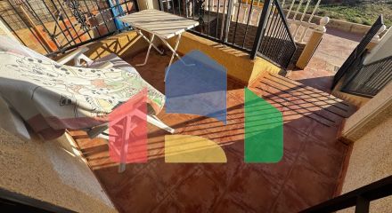 Южное бунгало, 2 спальни и общий бассейн в Ла Флориде (Ориуэла Коста)