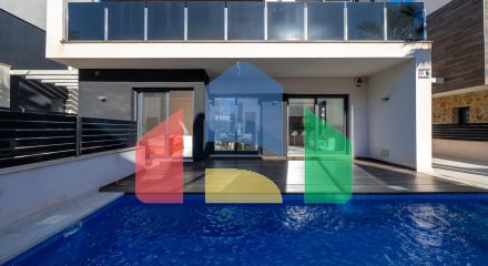 New Detached House for Sale in Orihuela!