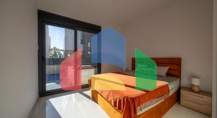 Новый частный дом в Ориуэле!