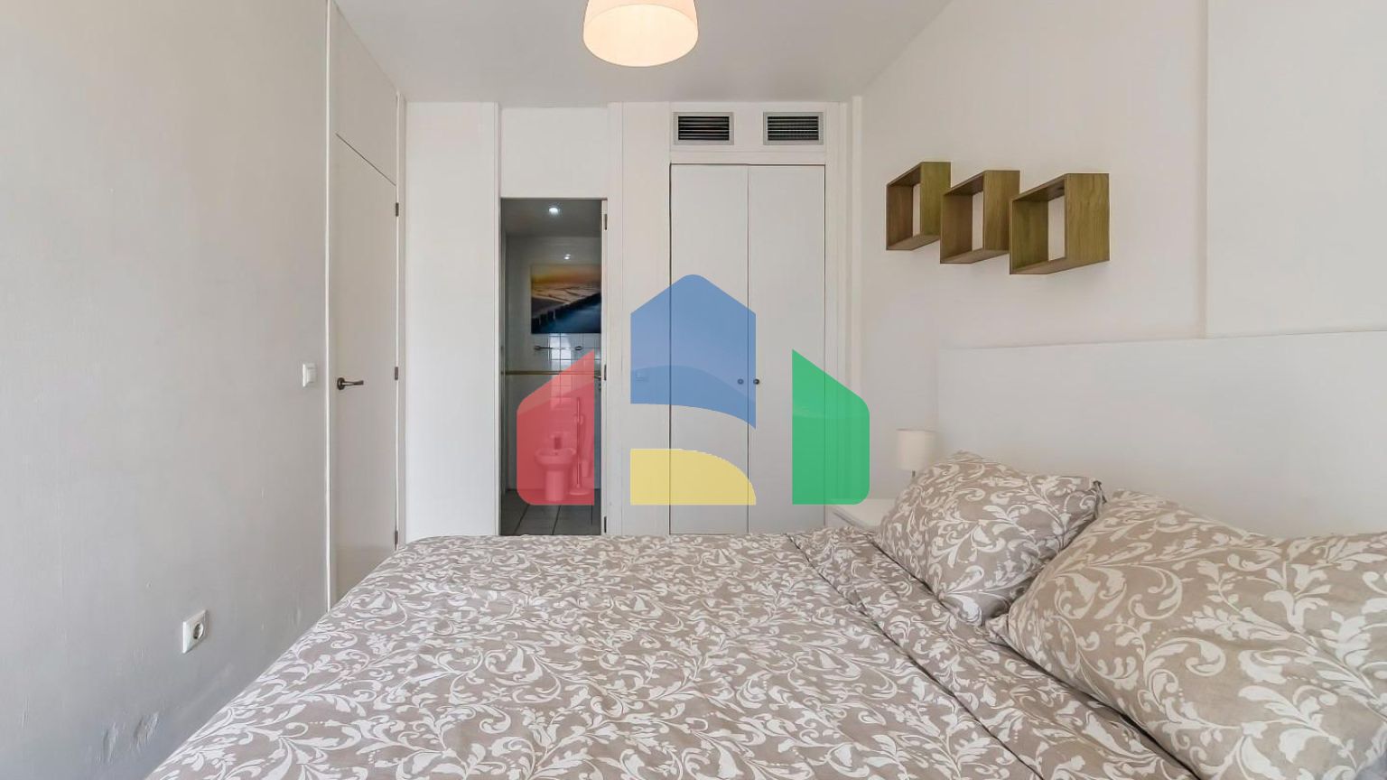 ЭКСКЛЮЗИВНАЯ КВАРТИРА С ВИДОМ НА МОРЕ ИЗ ДВУХ HAB. В ЖИЛОМ LA CALMA — ORIHUELA COSTA