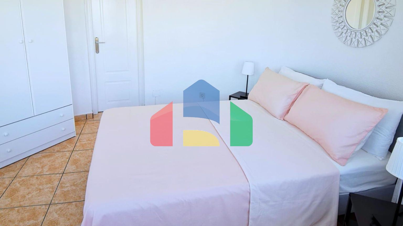 Просторный шале в Ла Флорида, Орихuela Коста — Идеально для наслаждения солнцем и пляжем