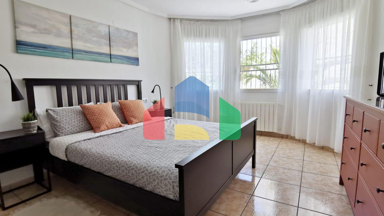 Просторный шале в Ла Флорида, Орихuela Коста — Идеально для наслаждения солнцем и пляжем