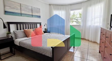 Просторный шале в Ла Флорида, Орихuela Коста — Идеально для наслаждения солнцем и пляжем Просторный шале в Ла Флорида, Орихuela Коста — Идеально для наслаждения солнцем и пляжем