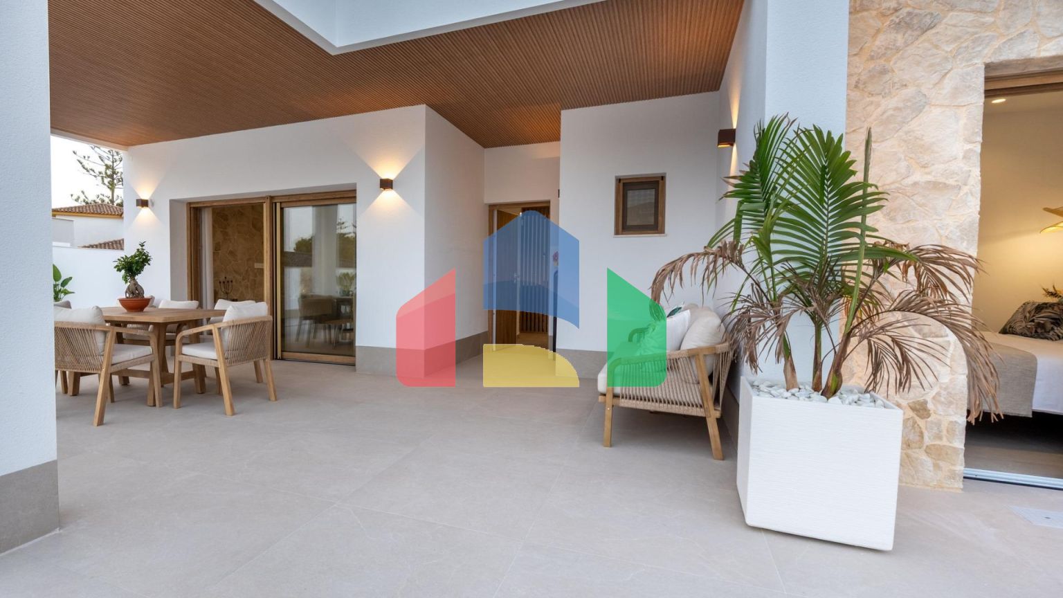 Роскошная вилла в 800 метрах от моря в Кампоамор, Южное побережье Бланка