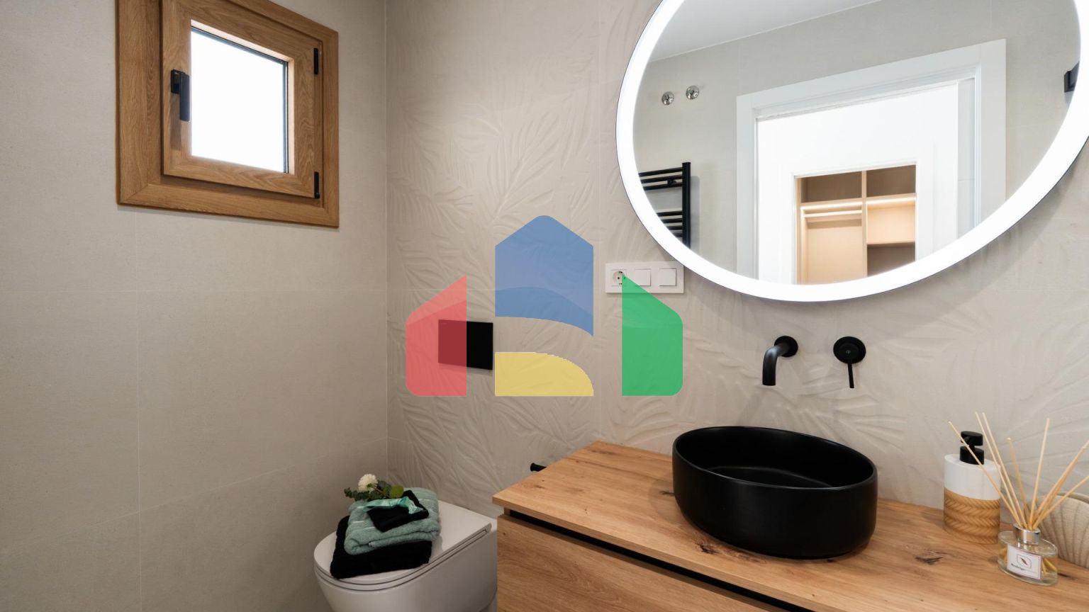 Роскошная вилла в 800 метрах от моря в Кампоамор, Южное побережье Бланка