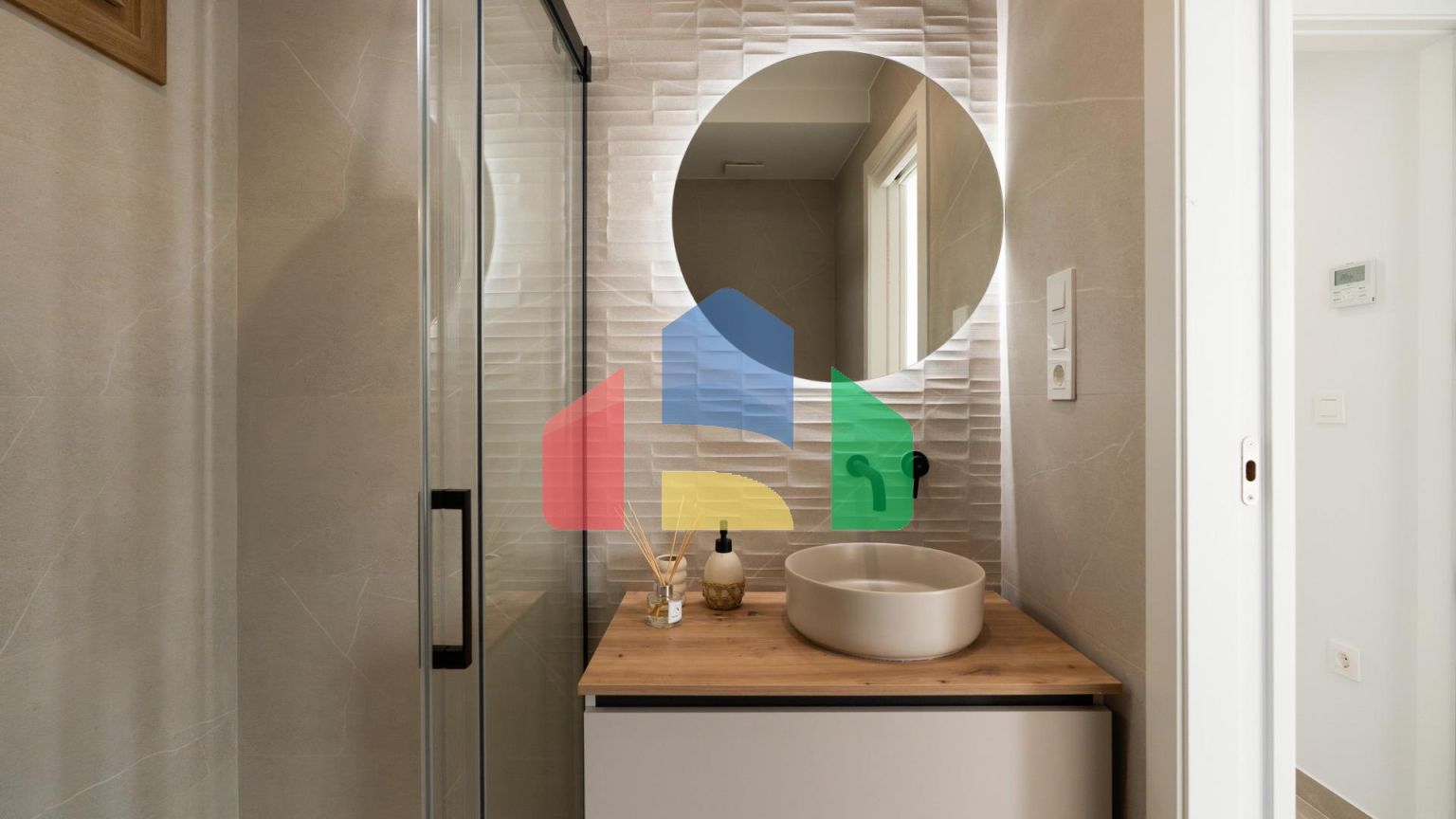 Роскошная вилла в 800 метрах от моря в Кампоамор, Южное побережье Бланка