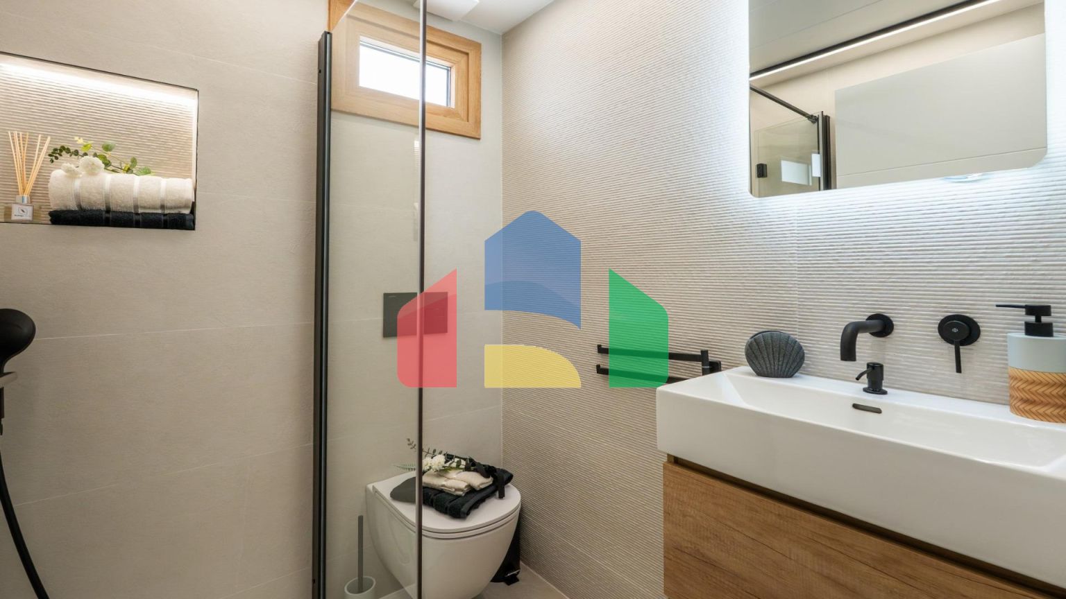 Роскошная вилла в 800 метрах от моря в Кампоамор, Южное побережье Бланка