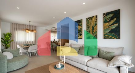 Роскошная вилла в 800 метрах от моря в Кампоамор, Южное побережье Бланка