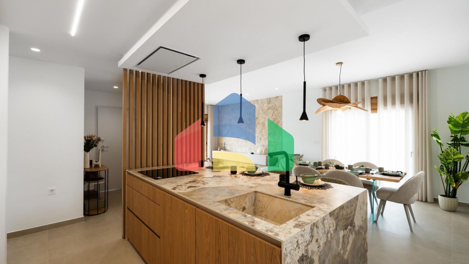 Роскошная вилла в 800 метрах от моря в Кампоамор, Южное побережье Бланка