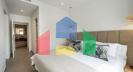 Роскошная вилла в 800 метрах от моря в Кампоамор, Южное побережье Бланка