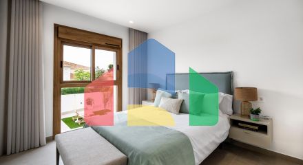 Роскошная вилла в 800 метрах от моря в Кампоамор, Южное побережье Бланка