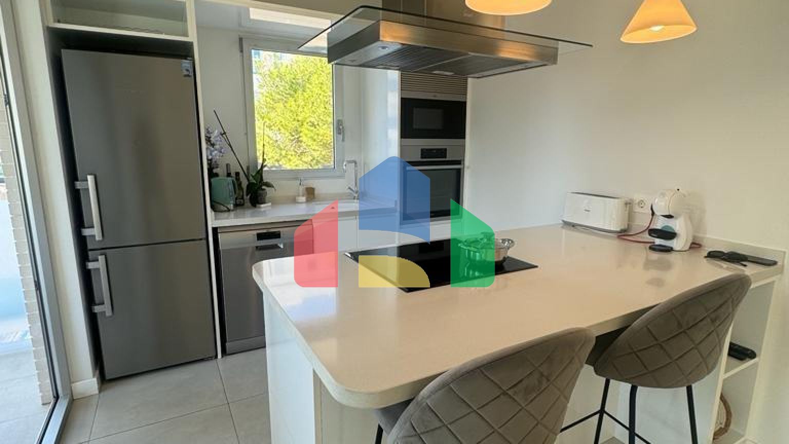 Продается современная квартира в зоне Плайя Фламенка, Ориуэла Коста