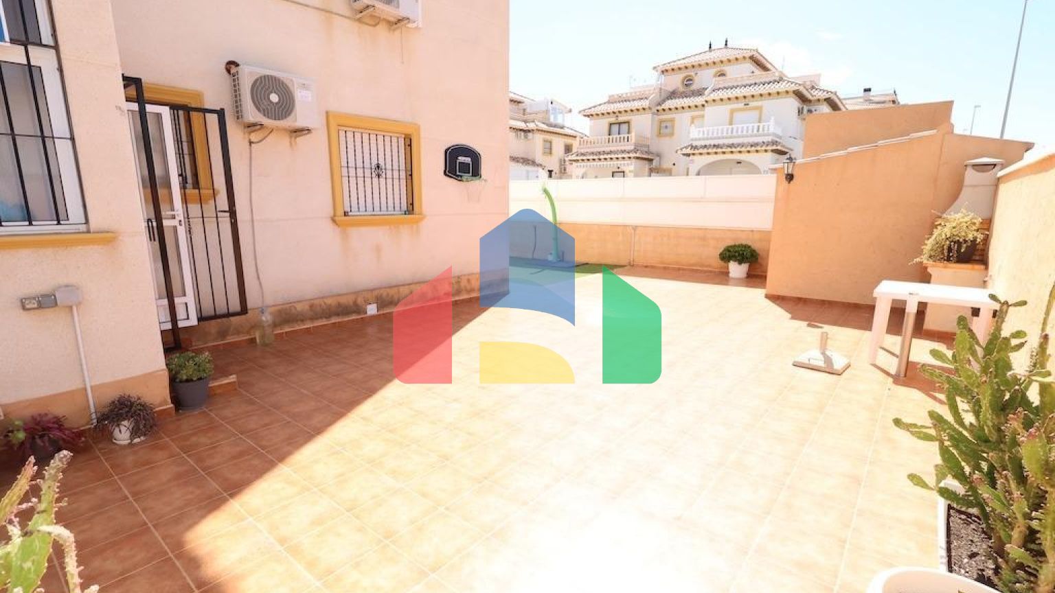 Бунгало в Ориуэла Коста ID B10827