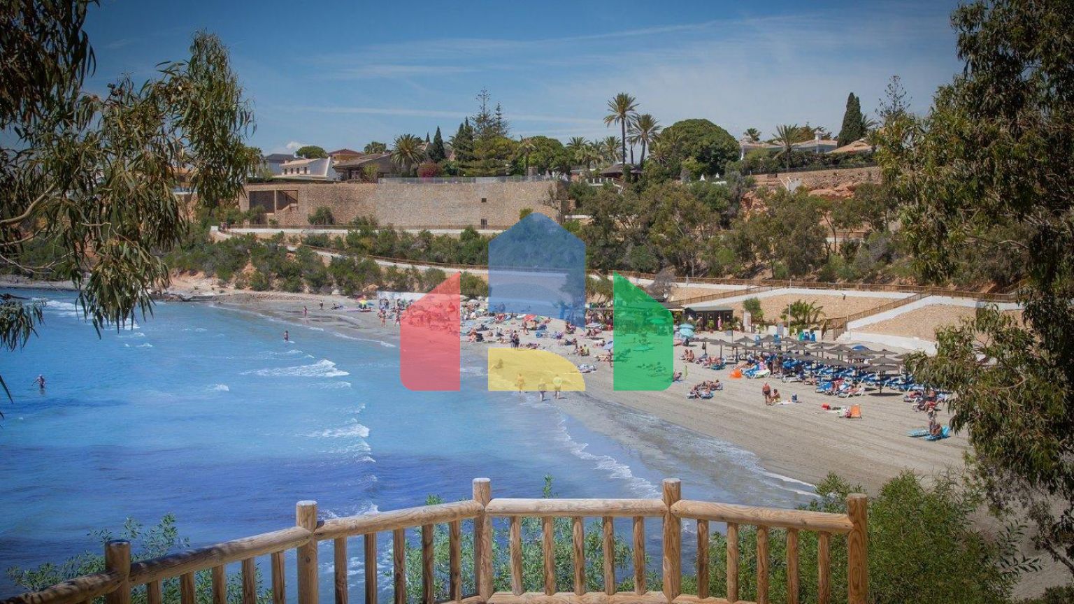 НОВЫЕ ВИЛЛЫ В ОРИУЭЛА-КОСТА