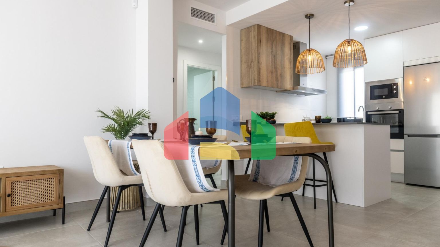 НОВЫЙ ЖИЛОЙ КОМПЛЕКС В ОРИУЭЛА КОСТА