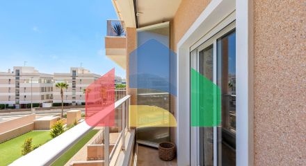 ШИКАРНЫЕ АПАРТАМЕНТЫ В ORIHUELA COSTA. 2 СПАЛЬНИ. 2 ВАННЫЕ КОМНАТЫ. ГАРАЖ И БАССЕЙН. ТЕРРАСА 16М2.