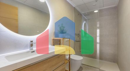 ШИКАРНЫЕ АПАРТАМЕНТЫ В ORIHUELA COSTA. 2 СПАЛЬНИ. 2 ВАННЫЕ КОМНАТЫ. ГАРАЖ И БАССЕЙН. ТЕРРАСА 16М2.