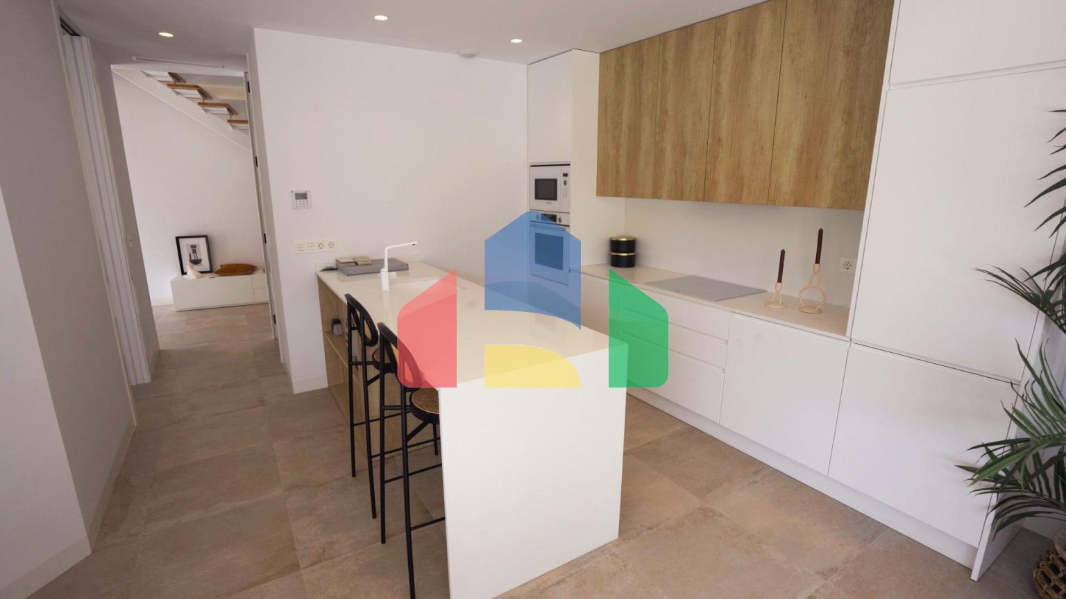 ШИКАРНЫЕ ВИЛЛЫ ОТ ЗАСТРОЙЩИКА! 3 СПАЛЬНИ. 3 ВАННЫЕ КОМНАТЫ. ПРИВАТНЫЙ БАССЕЙН. УЧАСТОК 180М2.