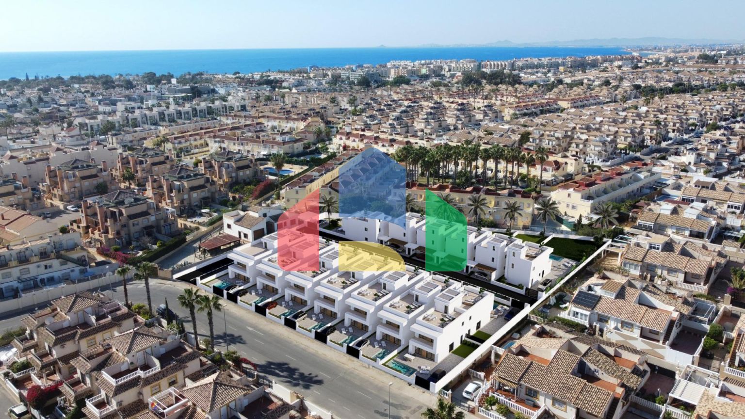 НОВЫЕ ВИЛЛЫ В ЛА ЗЕНИИ