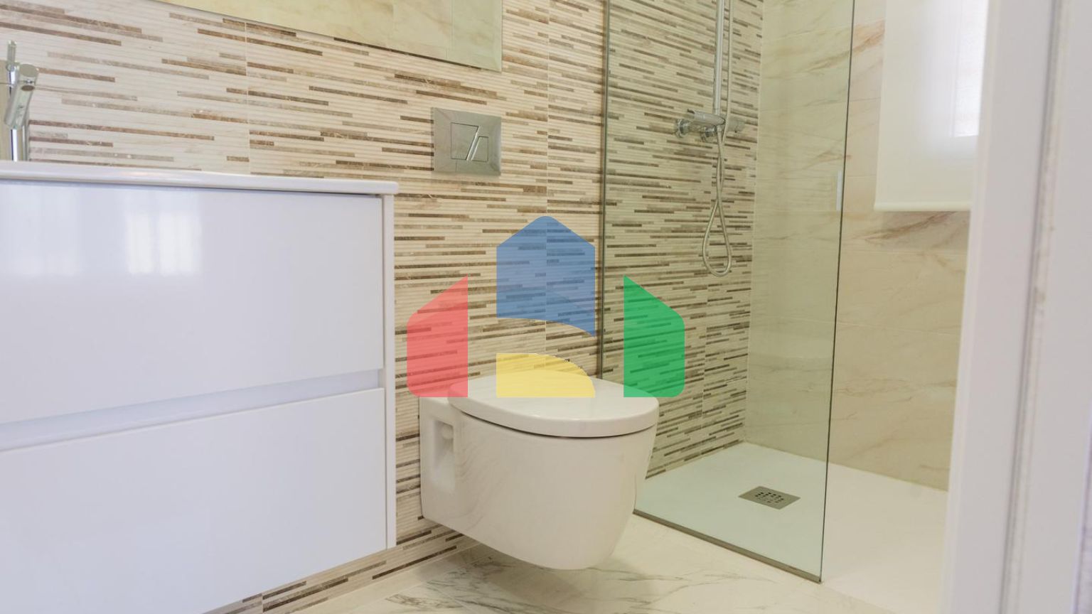 Современные виллы расположены рядом с Villamartin гольф, ориентированы на юго-восток.