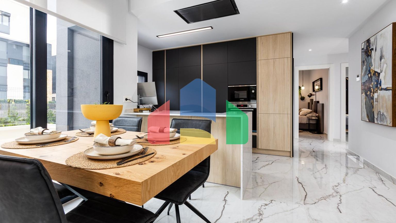 НОВОСТРОЙ В ПРИВАТНОМ КОМПЛЕКСЕ! 2 СПАЛЬНИ. 2 ВАННЫЕ КОМ. ГАРАЖ+КЛАДОВКА. САУНА. ТРЕН-ЗАЛ. ДЖАКУЗИ.