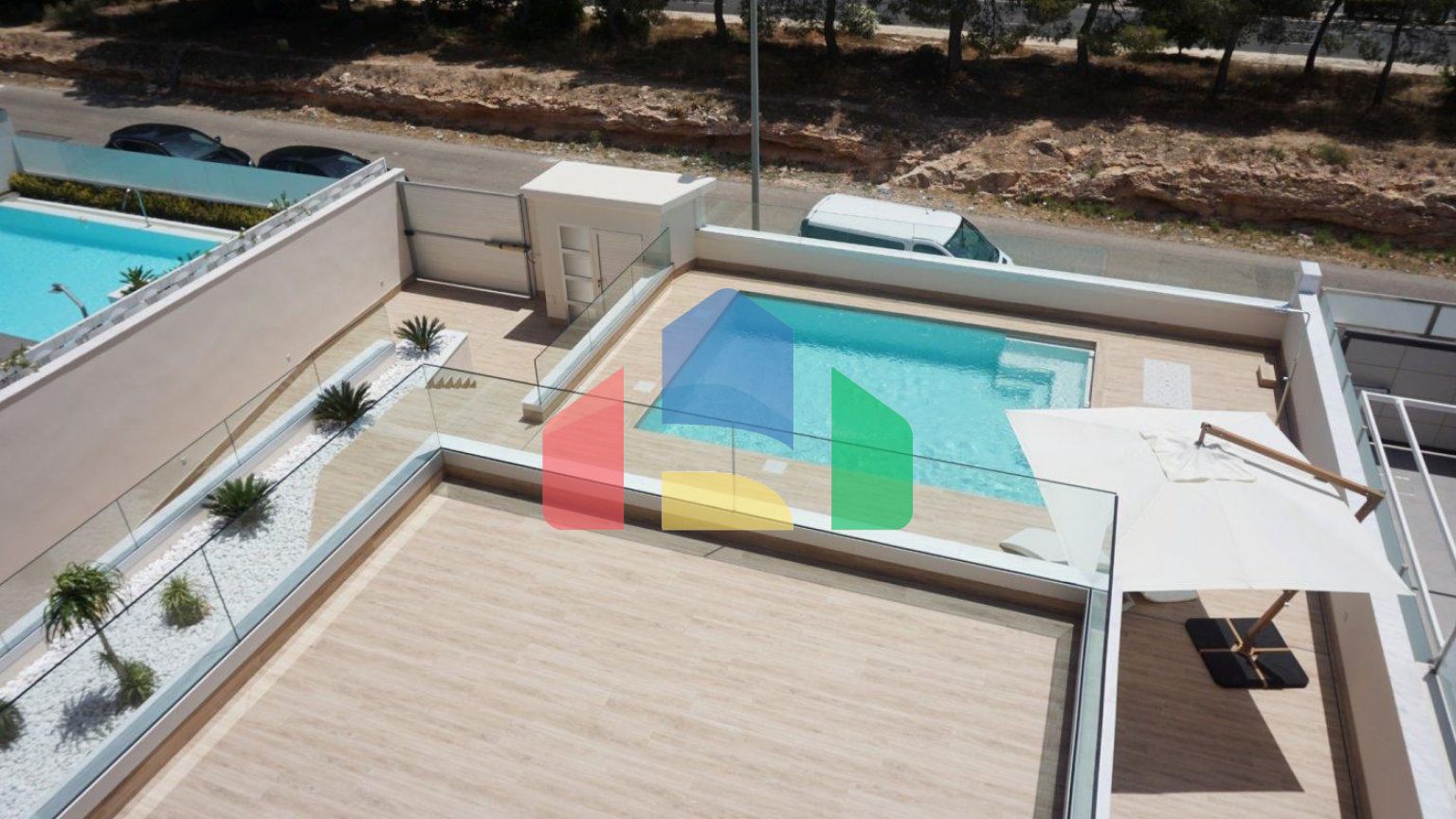 НОВЫЕ РОСКОШНЫЕ ВИЛЛЫ В КАМПОАМОРЕ