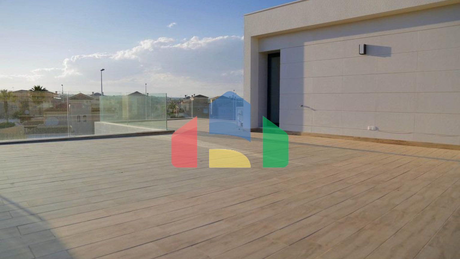 НОВЫЕ ВИЛЛЫ В КАМПОАМОРЕ