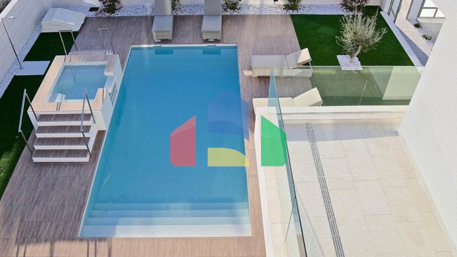 НОВЫЕ ВИЛЛЫ В КАМПОАМОРЕ