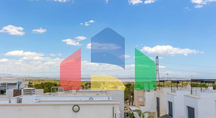 ВИЛЛА НОВОСТРОЙ. 3 СПАЛЬНИ. 2 ВАННЫЕ КОМНАТЫ. 140М2 УЧАСТОК. ГАРАЖ+БАССЕЙН.