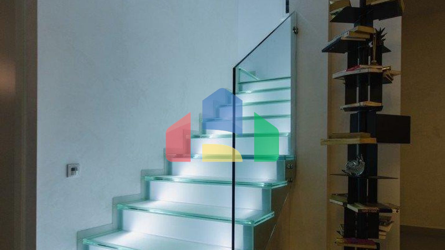 НОВЫЕ СТРОИТЕЛЬНЫЕ ВИЛЛЫ В 250 М ОТ ПЛЯЖА В КАМПУМОРЕ