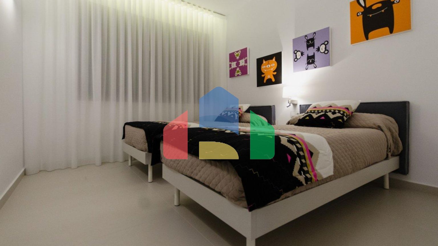 НОВЫЕ СТРОИТЕЛЬНЫЕ ВИЛЛЫ В 250 М ОТ ПЛЯЖА В КАМПУМОРЕ