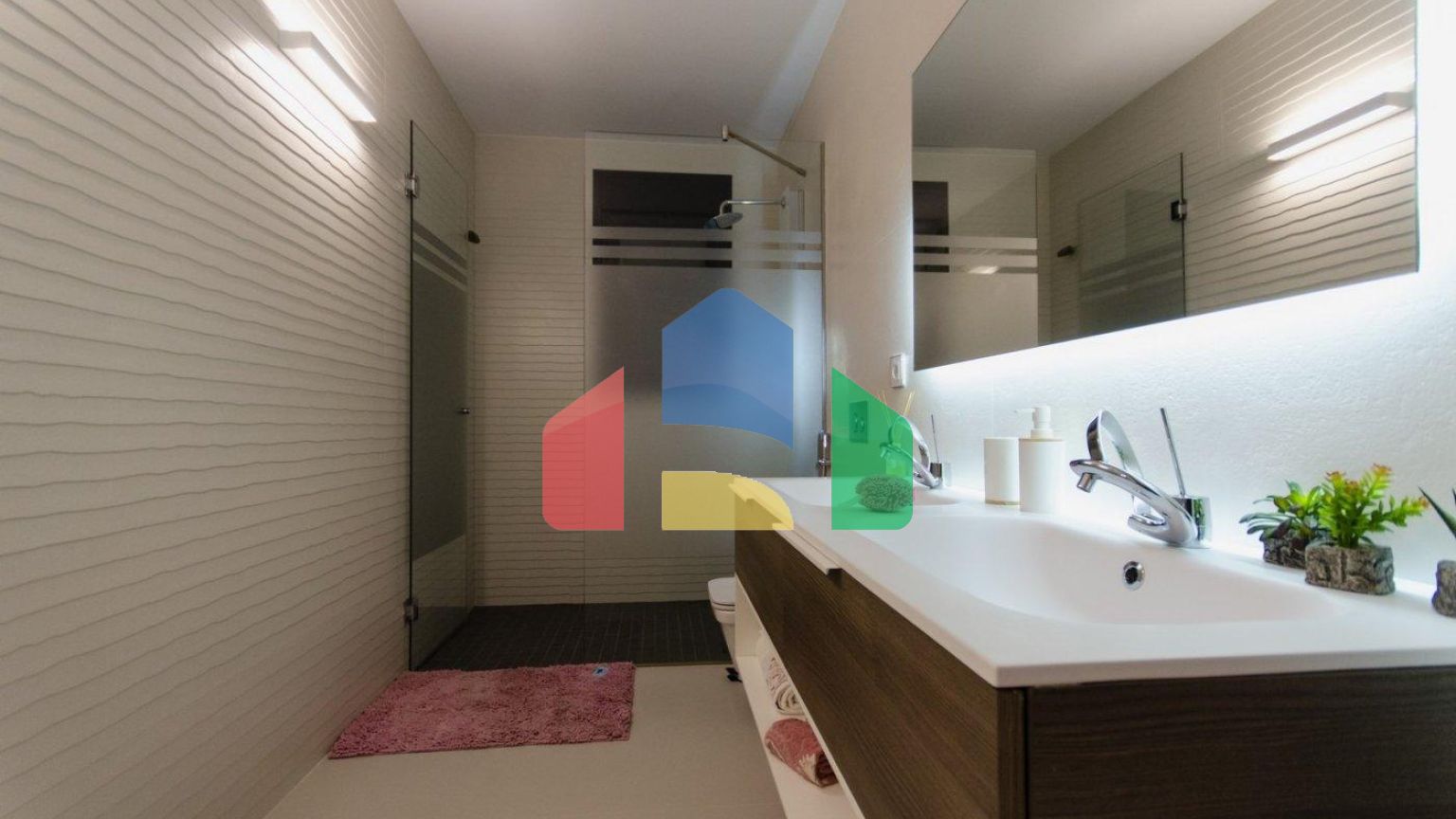 НОВЫЕ СТРОИТЕЛЬНЫЕ ВИЛЛЫ В 250 М ОТ ПЛЯЖА В КАМПУМОРЕ