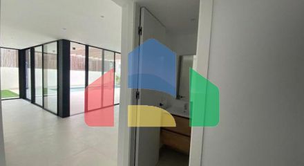 НОВЫЕ ВИЛЛЫ В ОРИУЭЛА КОСТА