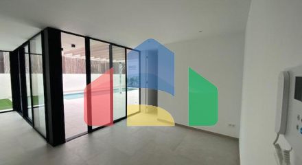 НОВЫЕ ВИЛЛЫ В ОРИУЭЛА КОСТА