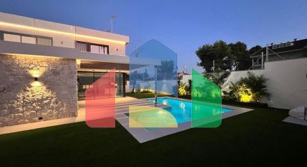 НОВЫЕ ВИЛЛЫ В ОРИУЭЛА КОСТА