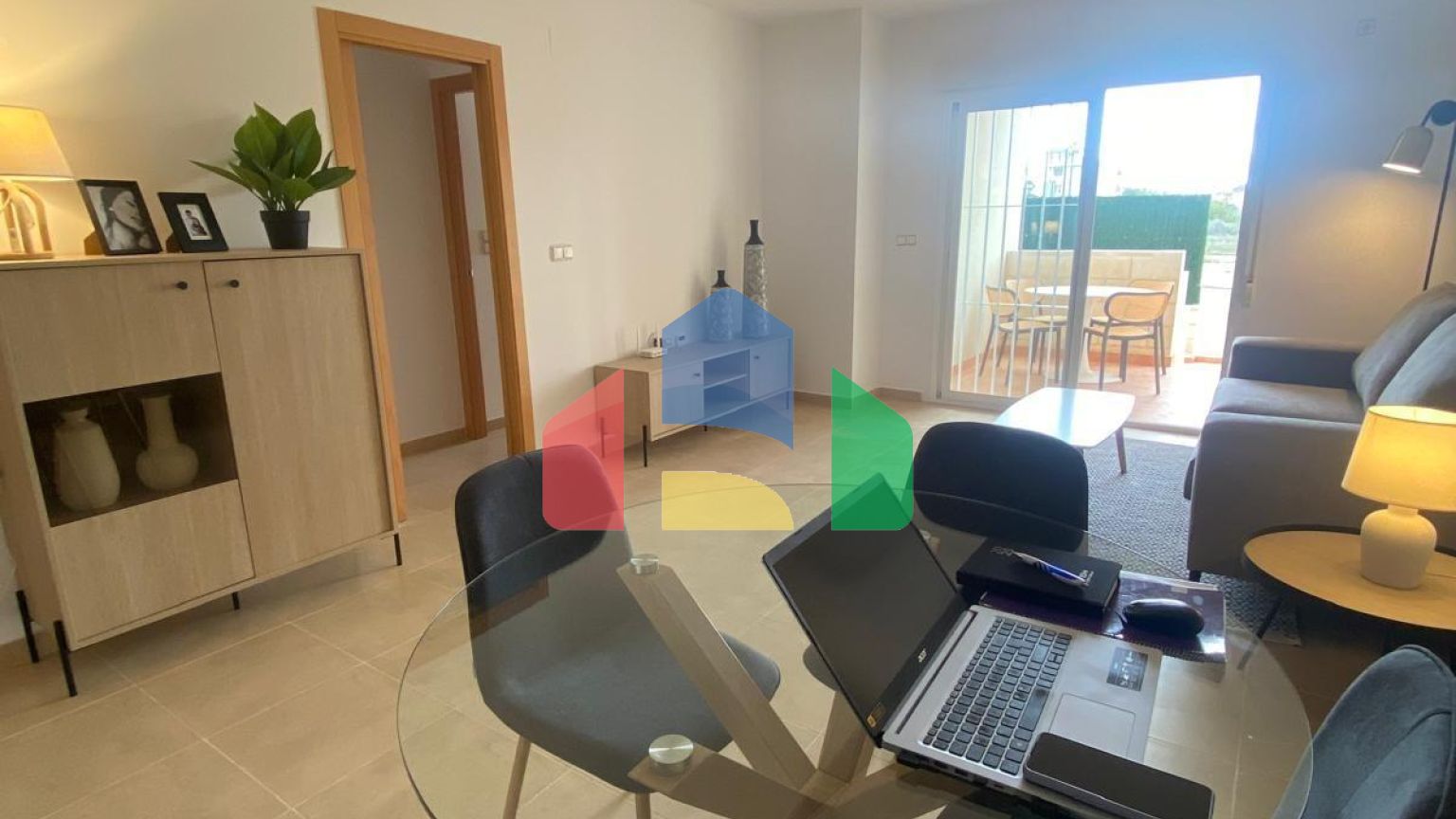 Регенерированный жилой комплекс в Ломас-де-Кабо-Роиг — обновленные апартаменты