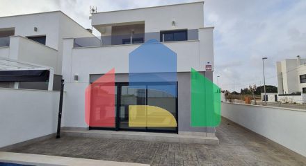 НОВЫЕ ВИЛЛЫ В ОРИУЭЛА КОСТА